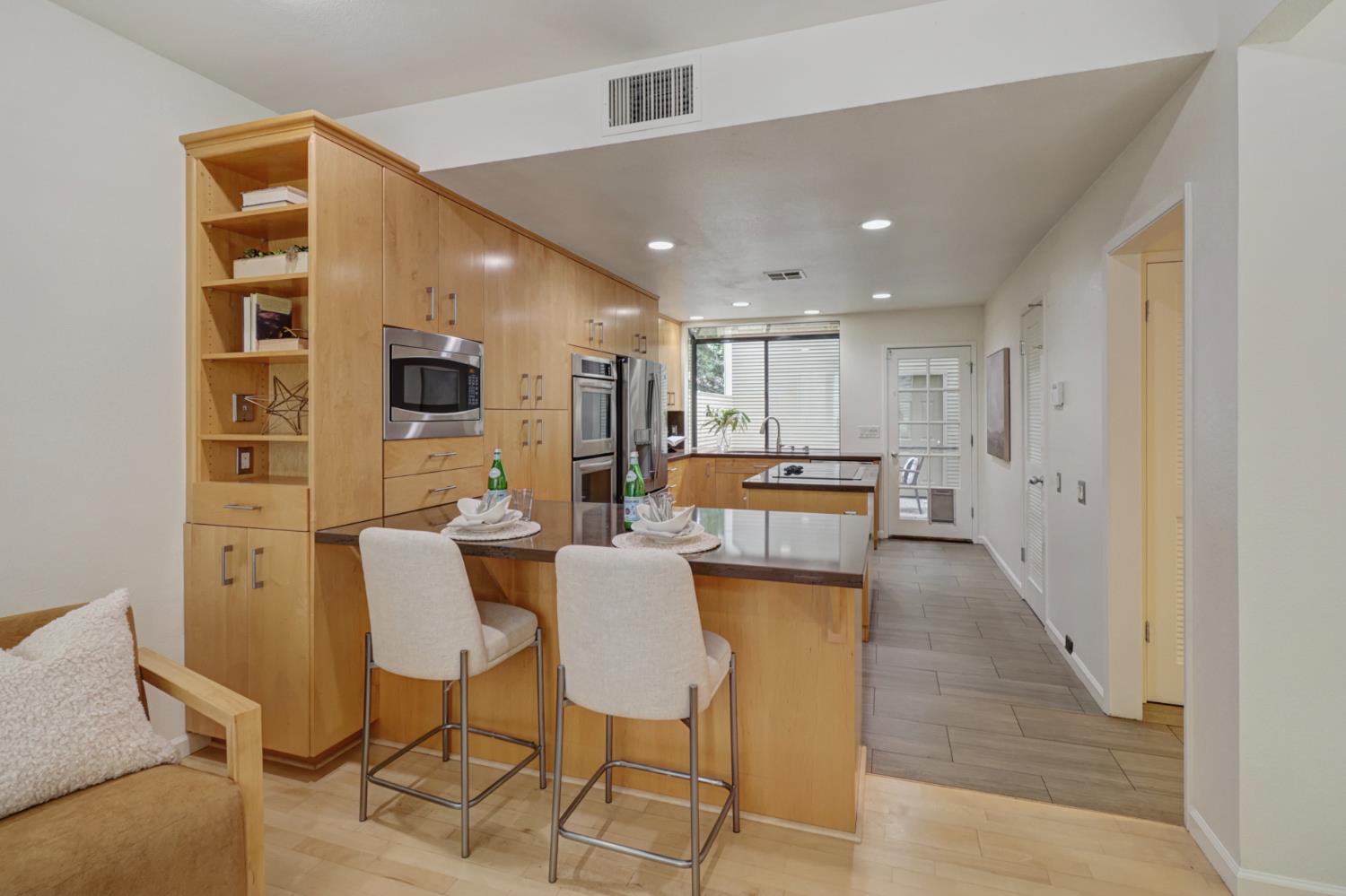 476 Wyndgate Road Sacramento, CA 95864 - Photo 31 of 69