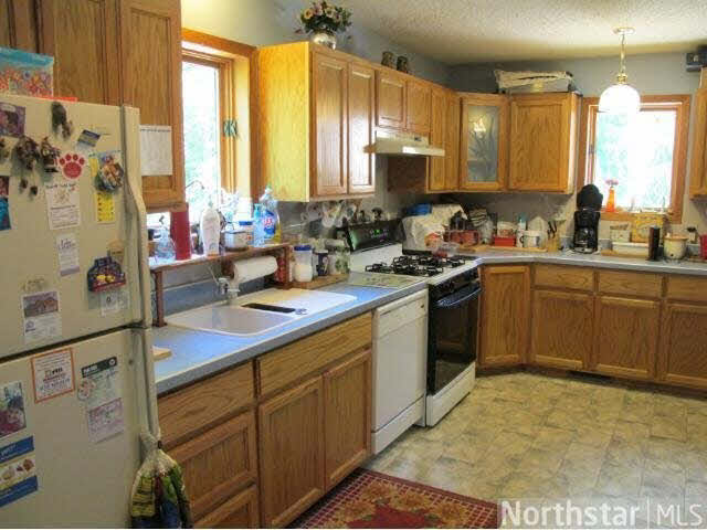 4878 Patterson Court Brainerd, MN 56401 - Photo 4 of 18 Gallery Image 4