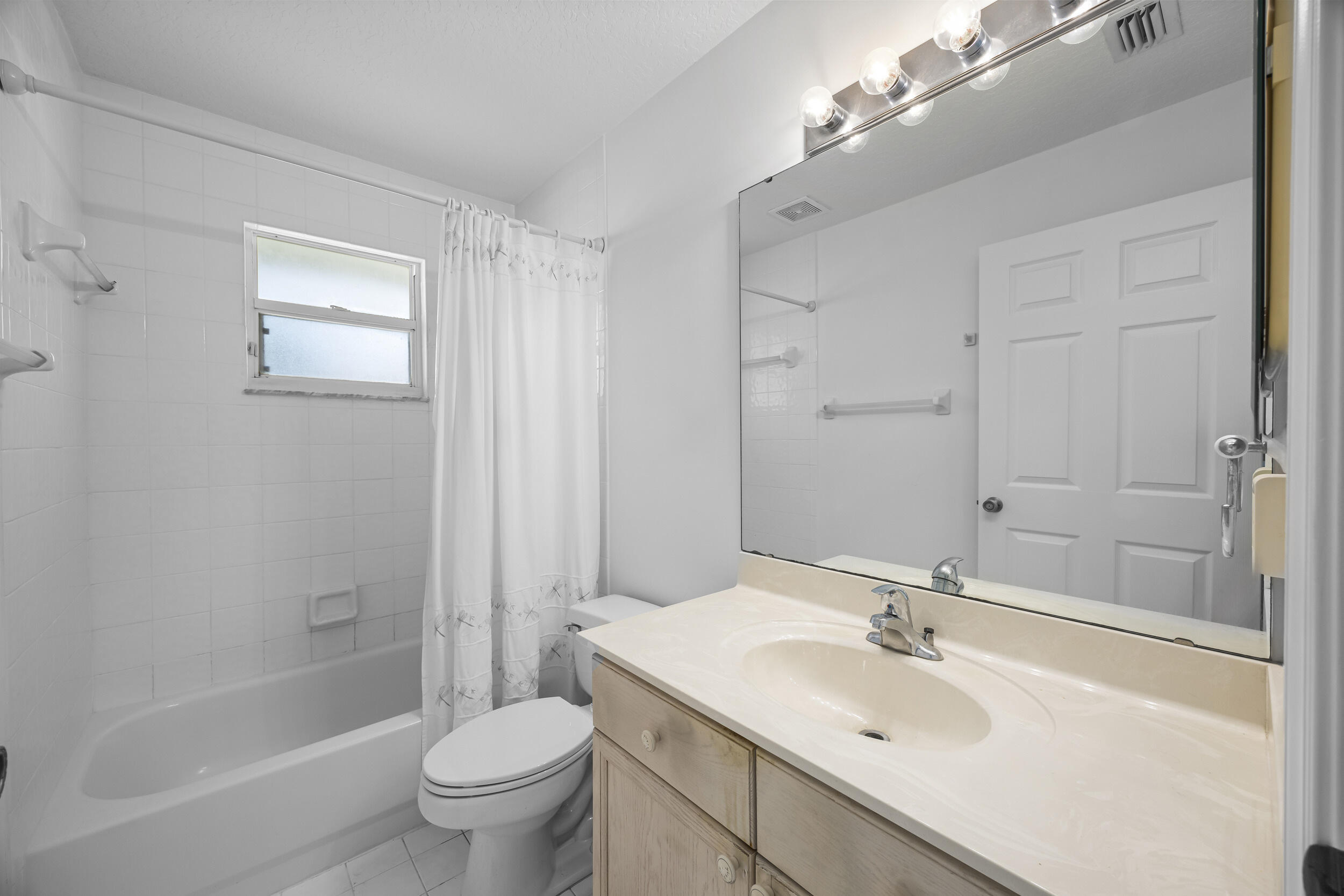 1040 Egret Circle North Jupiter, FL 33458 - Photo 26 of 31 25_8p3a2448