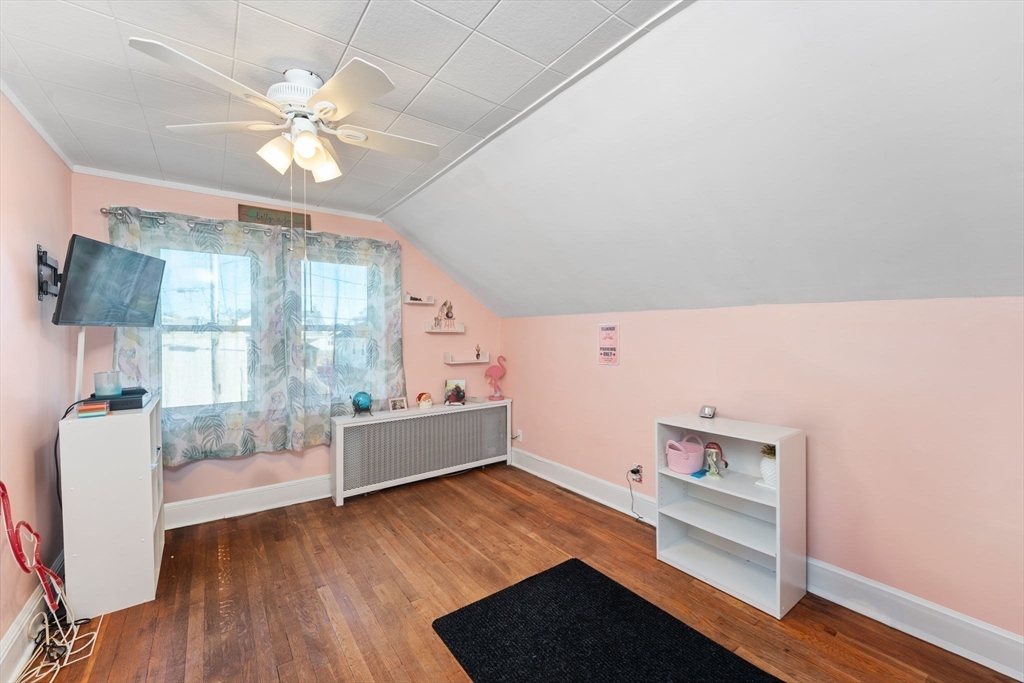 9 Johnson Road Weymouth, MA 02191 - Photo 18 of 23 Gallery Image 18