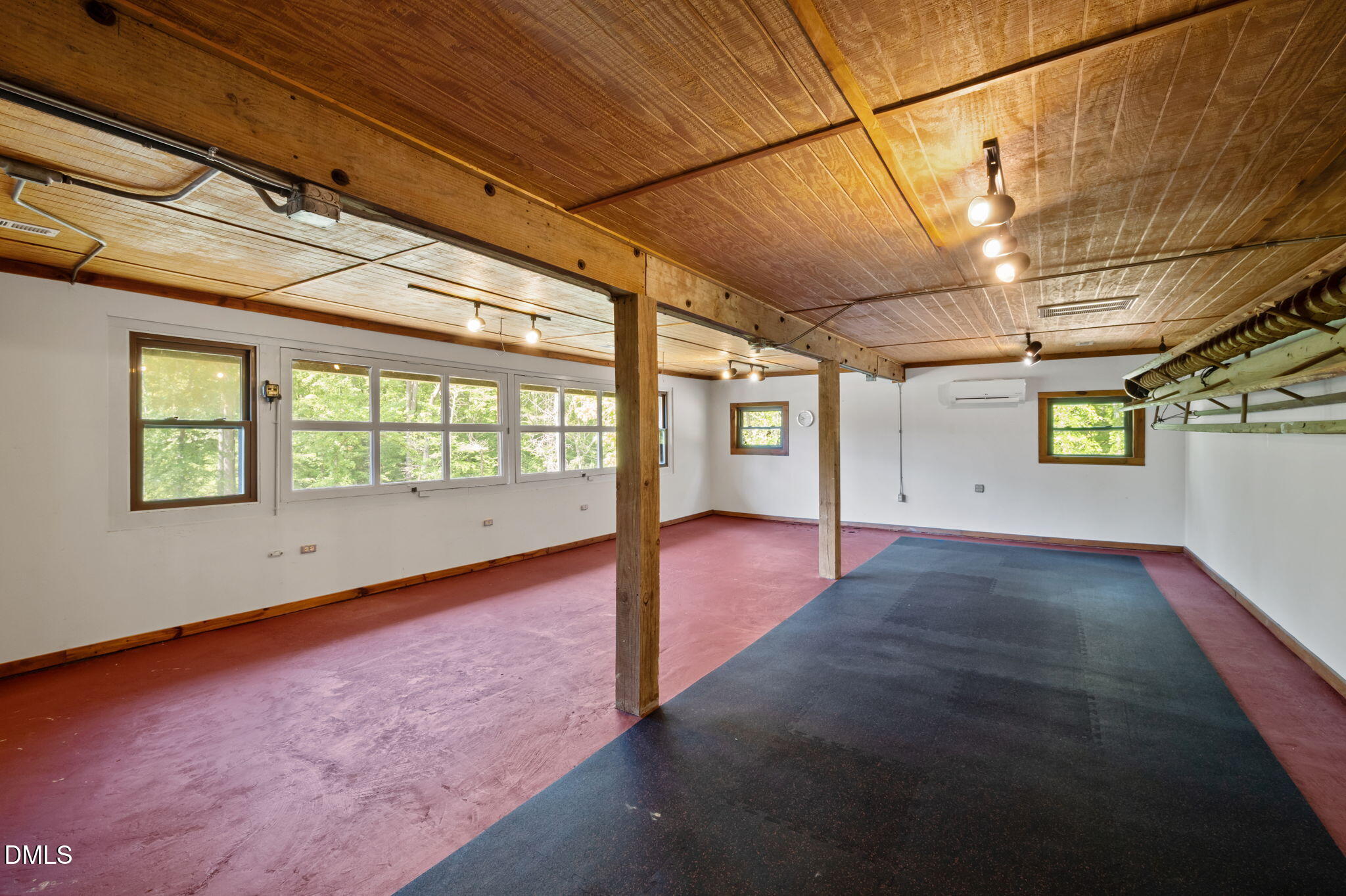 7923 Morrow Mill Road Chapel Hill, NC 27516 - Photo 53 of 66 a view of an empty room with a window