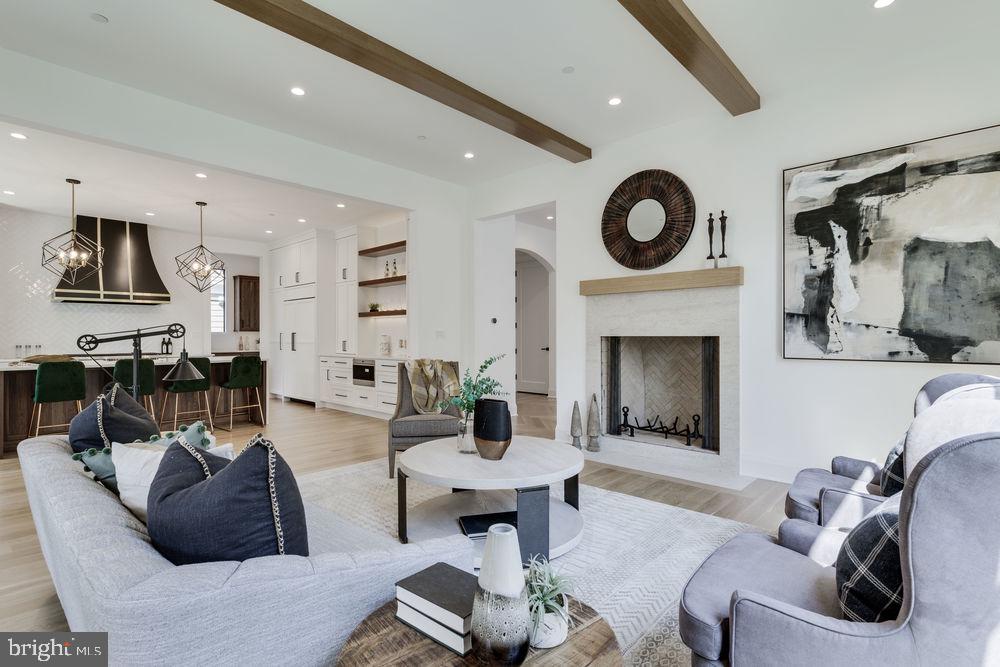 7200 Clarendon Road Bethesda, MD 20814 - Photo 13 of 72