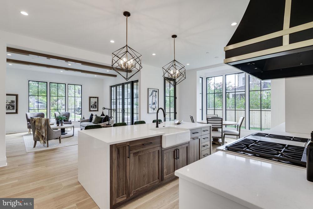 7200 Clarendon Road Bethesda, MD 20814 - Photo 15 of 72