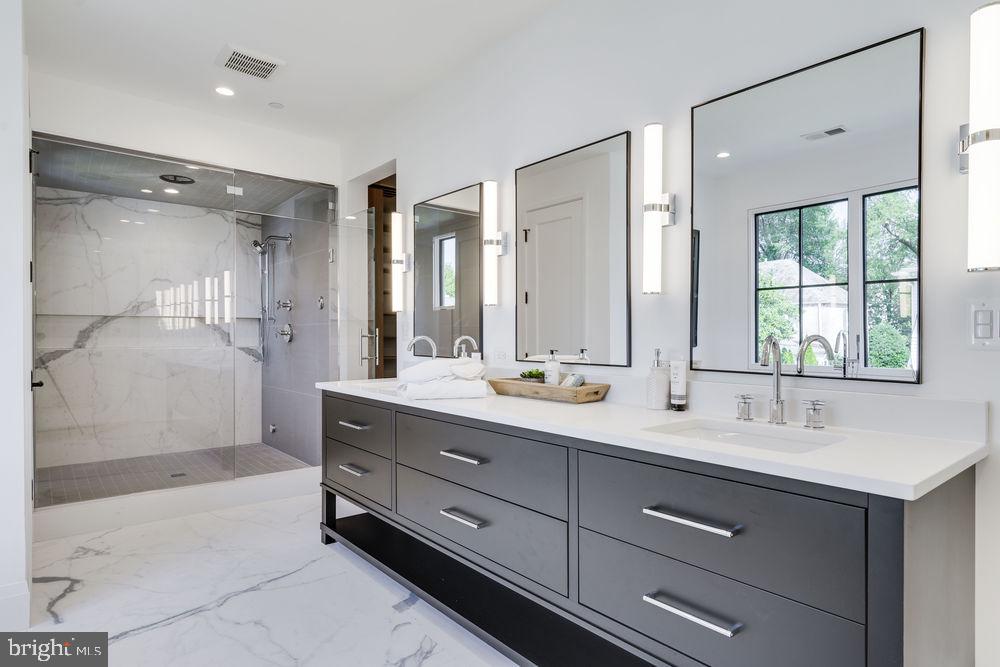 7200 Clarendon Road Bethesda, MD 20814 - Photo 42 of 72