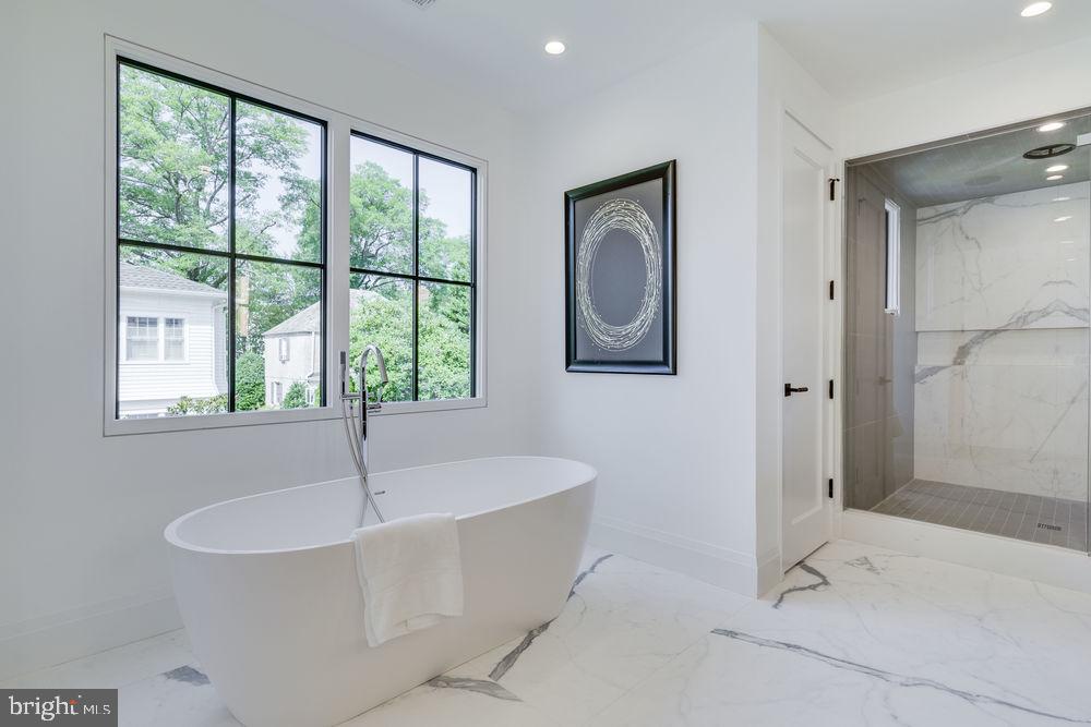 7200 Clarendon Road Bethesda, MD 20814 - Photo 44 of 72