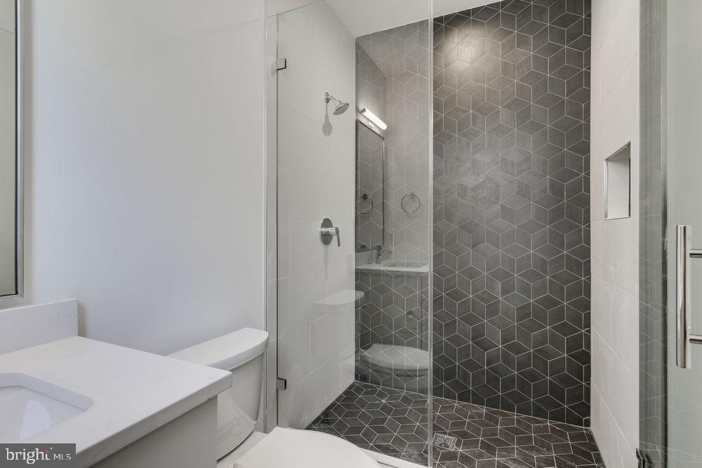 7200 Clarendon Road Bethesda, MD 20814 - Photo 47 of 72