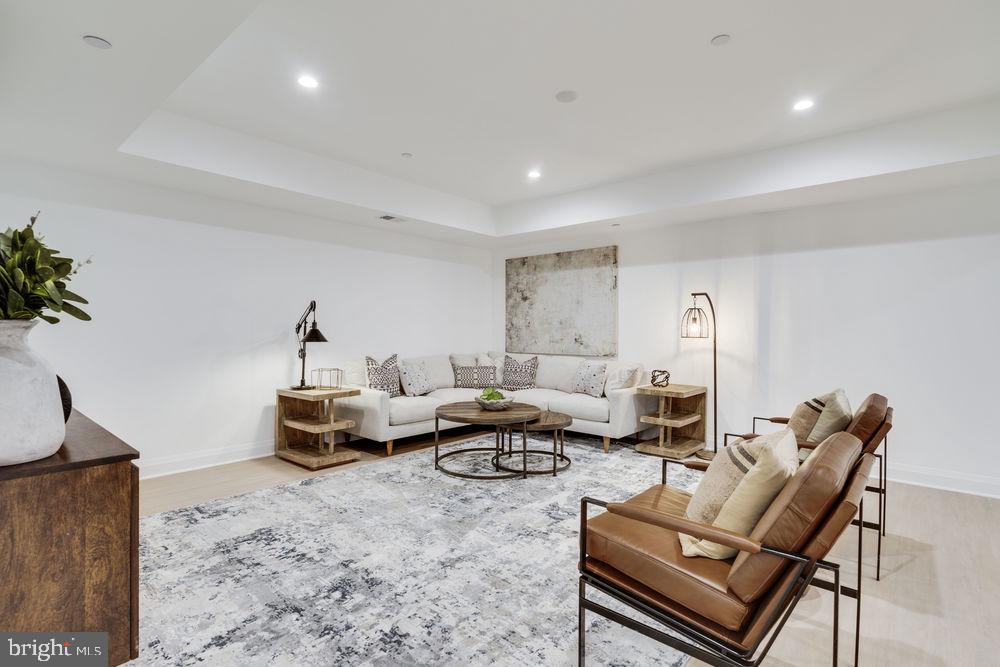 7200 Clarendon Road Bethesda, MD 20814 - Photo 58 of 72