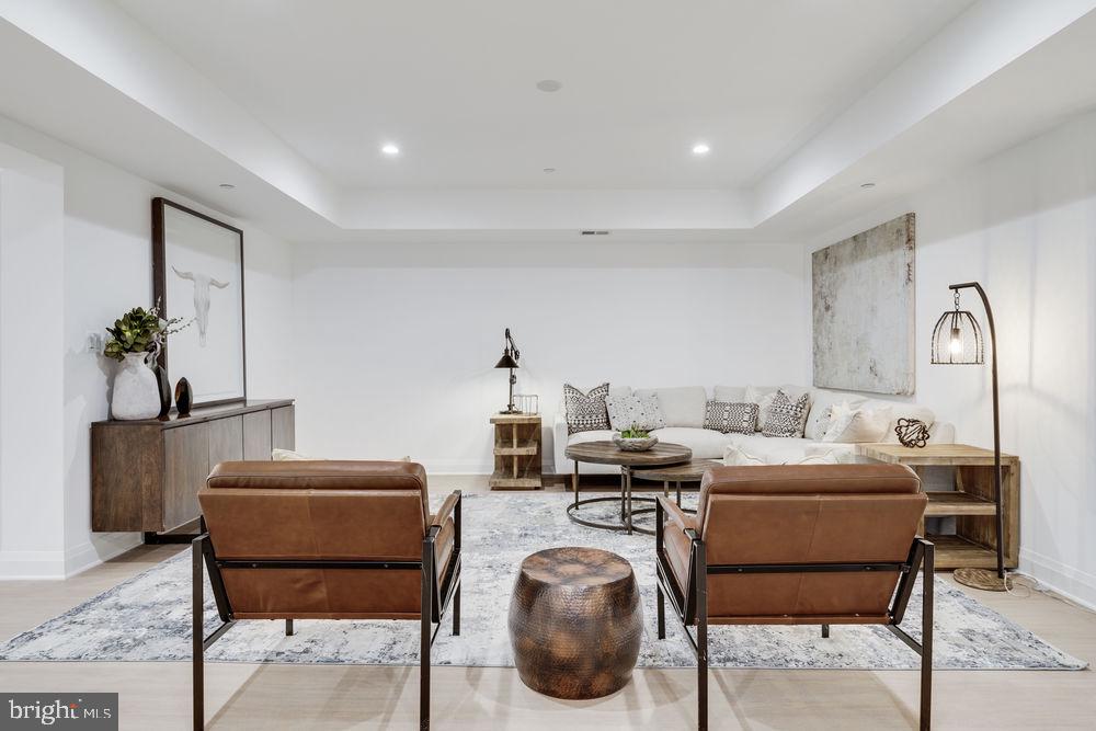 7200 Clarendon Road Bethesda, MD 20814 - Photo 59 of 72