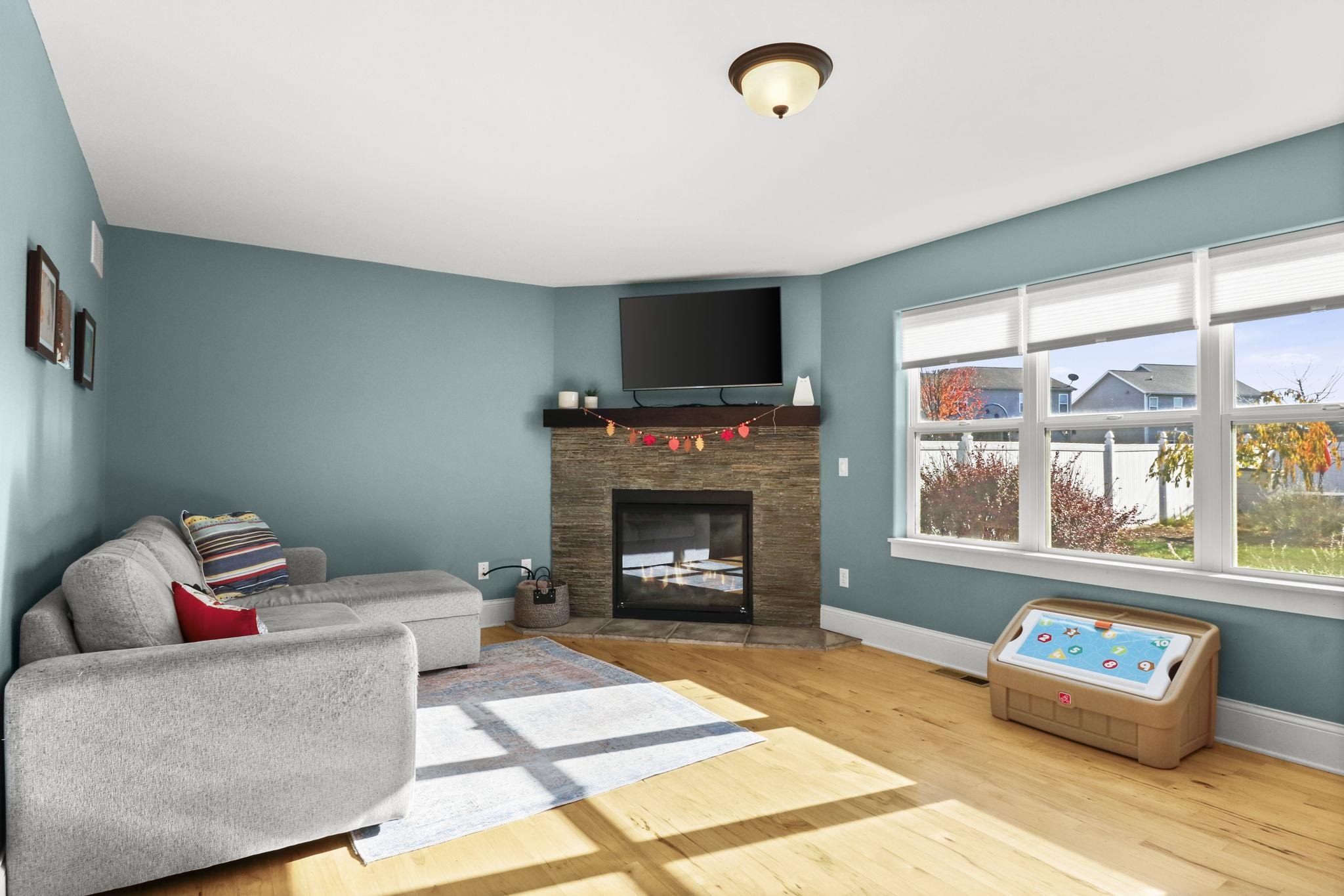 1010 Badger Drive Lake Mills, WI 53551 - Photo 11 of 35