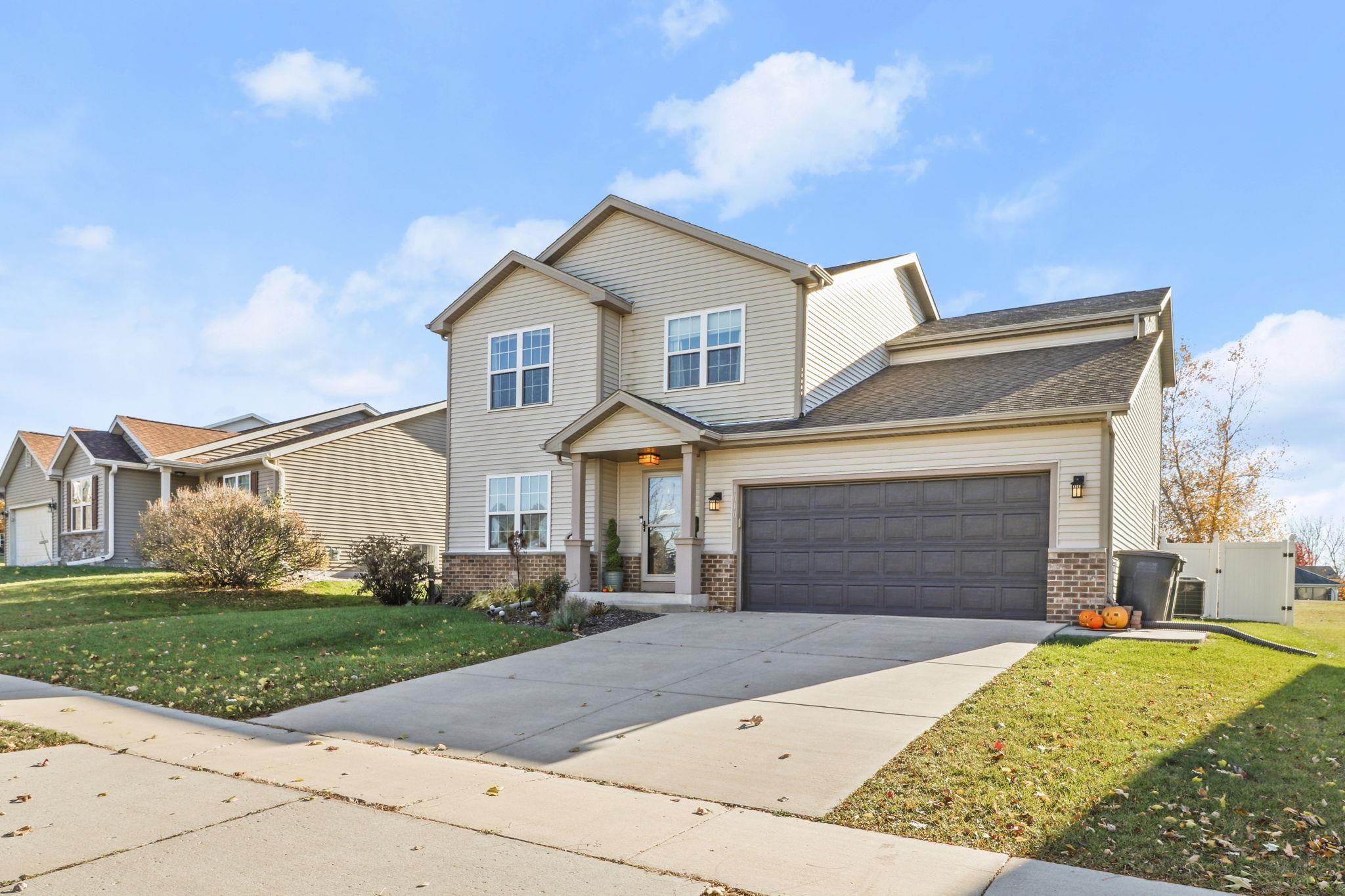 1010 Badger Drive Lake Mills, WI 53551 - Photo 32 of 35