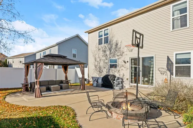 $450,000 | 1010 Badger Drive, Lake Mills, WI 53551