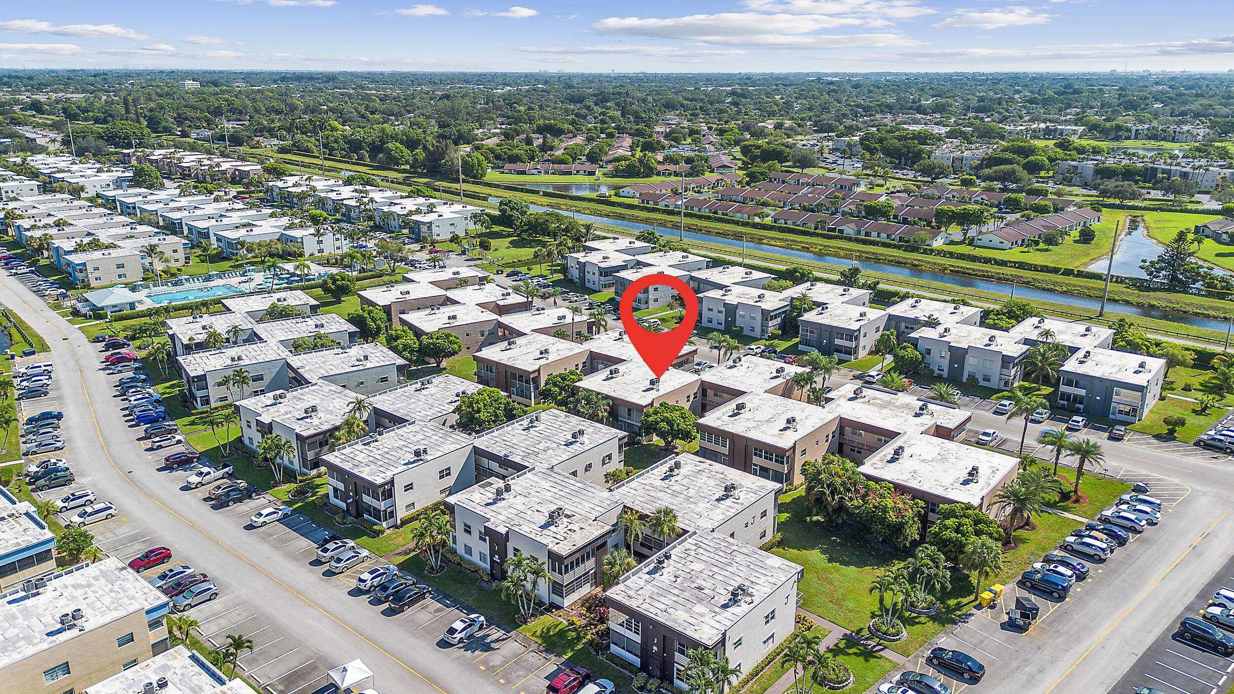 488 Burgundy P Delray Beach, FL 33484 - Photo 29 of 33 an aerial view of a city