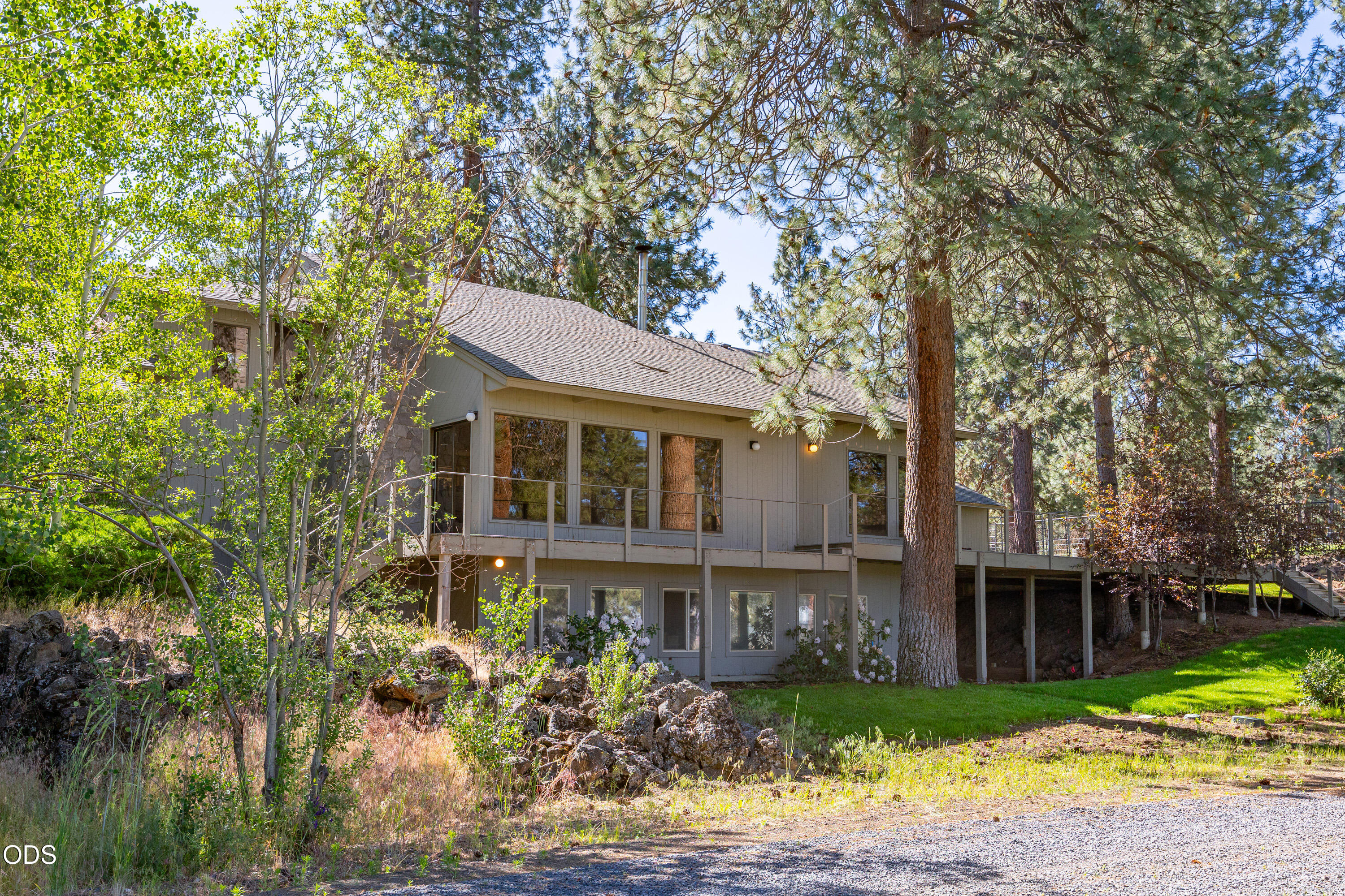 60266 Tekampe Road Bend, OR 97702 - Photo 21 of 56