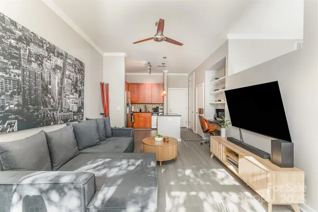 $250,000 | 525 East 6th Street, Unit 212, Charlotte, NC 28202