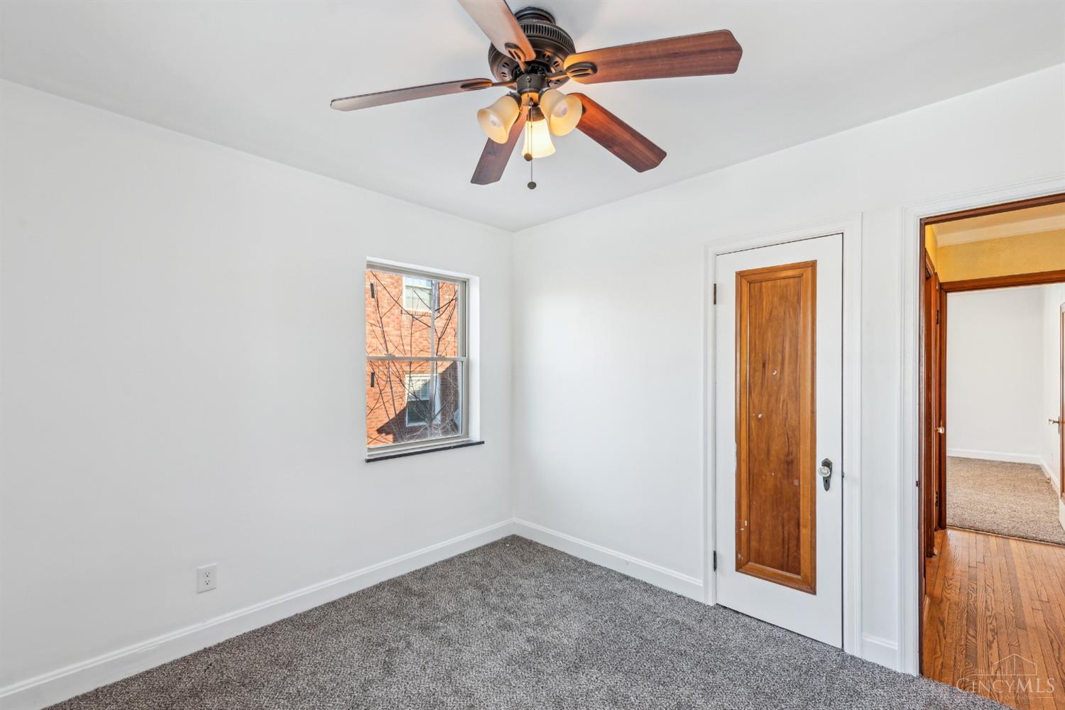 5243 Relluk Drive Cincinnati, OH 45238 - Photo 18 of 35 Gallery Image 18