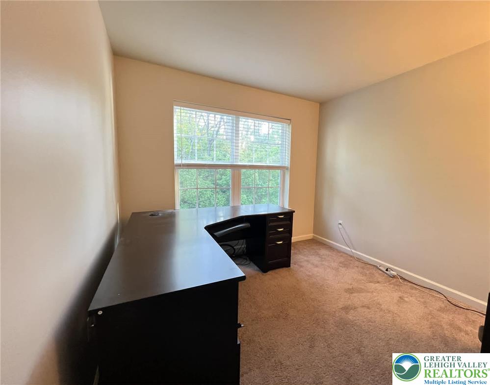 2290 Rising Hill Road Whitehall, PA 18052 - Photo 17 of 25 Gallery Image 17