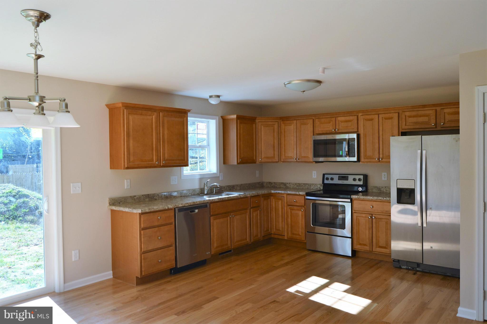212 West Railroad Street Ridgely, MD 21660 - Photo 2 of 16 Kitchen