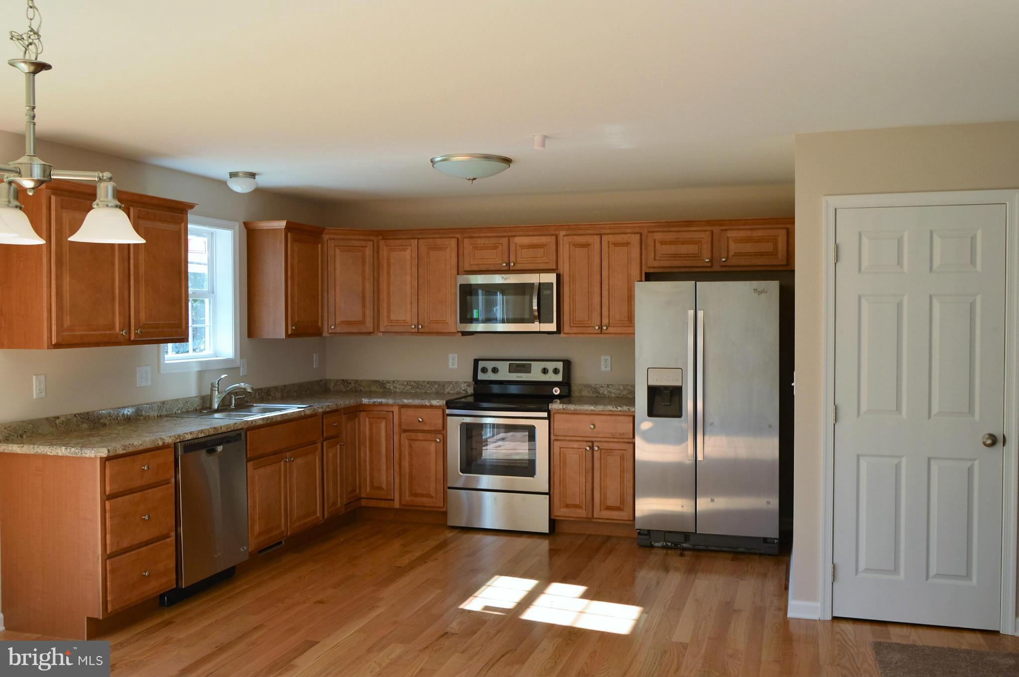 212 West Railroad Street Ridgely, MD 21660 - Photo 3 of 16 Kitchen