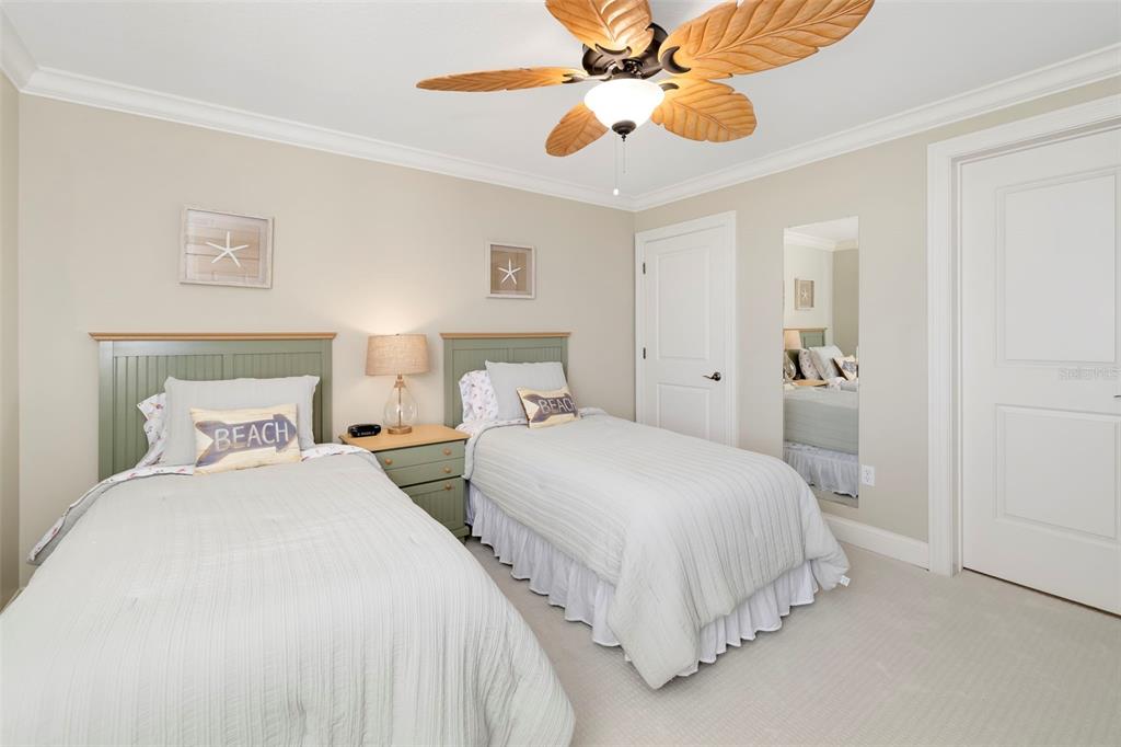 6263 Midnight Pass Road, Unit 403 Sarasota, FL 34242 - Photo 40 of 77