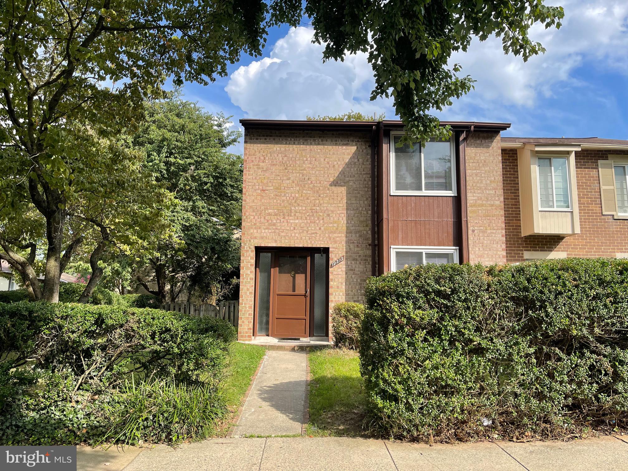 19313 Thomas Farm Road, Montgomery Village, MD 20886 Compass