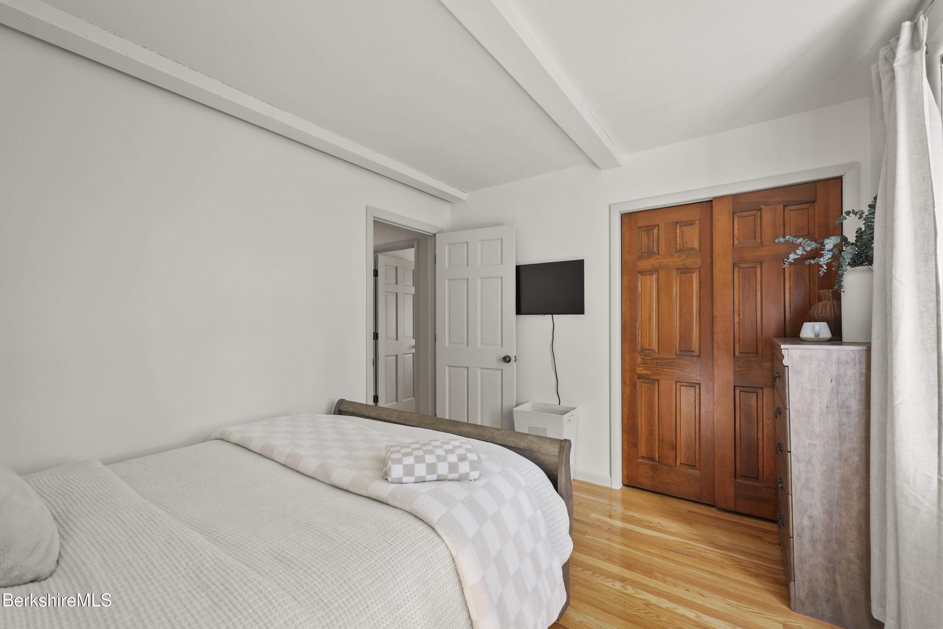 10 Otis Street Pittsfield, MA 01201 - Photo 22 of 35 190 Bedroom Two