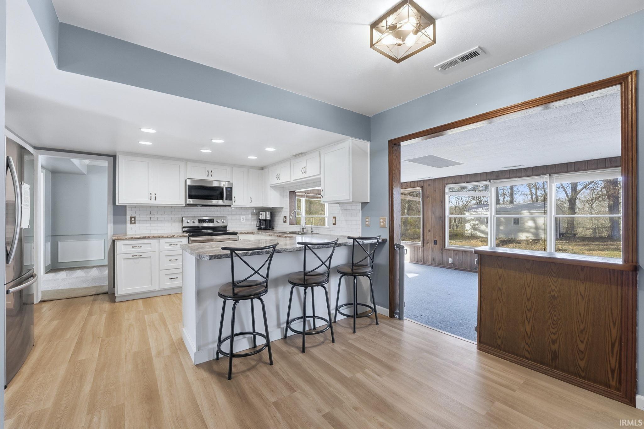 20201 Old 24 E Road Woodburn, IN 46797 - Photo 18 of 36