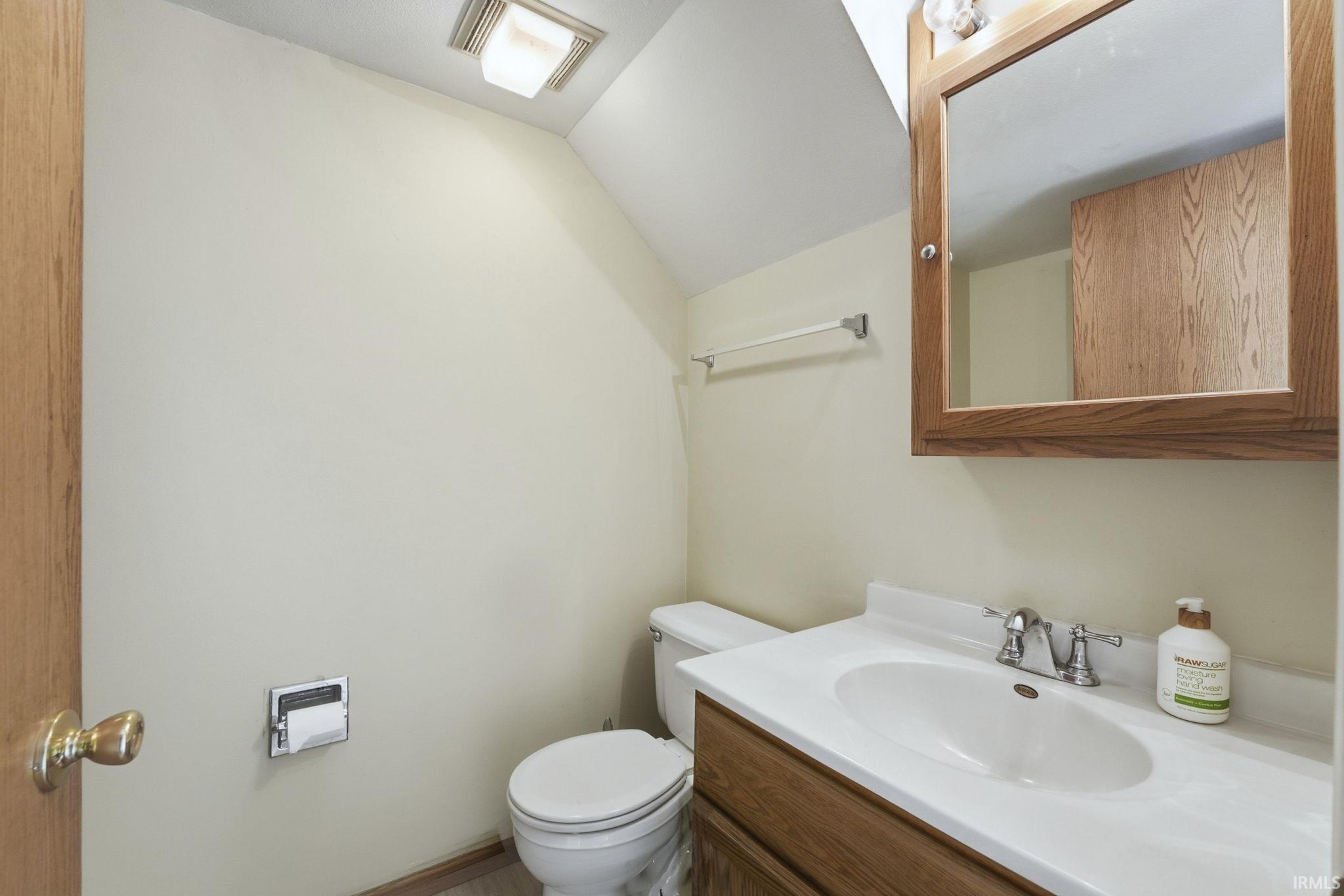 20201 Old 24 E Road Woodburn, IN 46797 - Photo 24 of 36