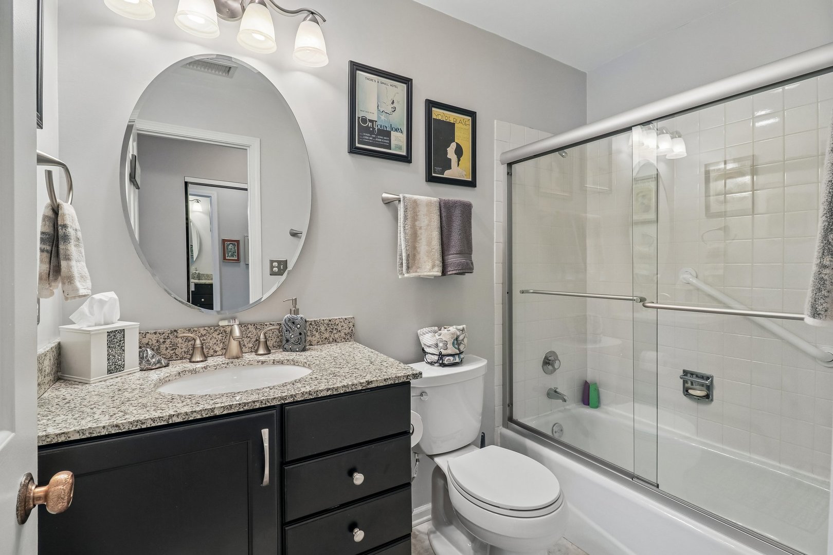 4050 Dundee Road, Unit 303 Northbrook, IL 60062 - Photo 21 of 38