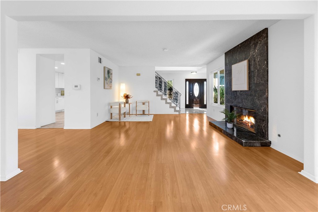 547 Bellows Court Diamond Bar, CA 91765 - Photo 4 of 25