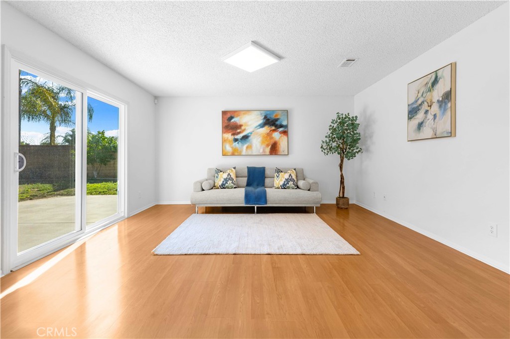 547 Bellows Court Diamond Bar, CA 91765 - Photo 5 of 25