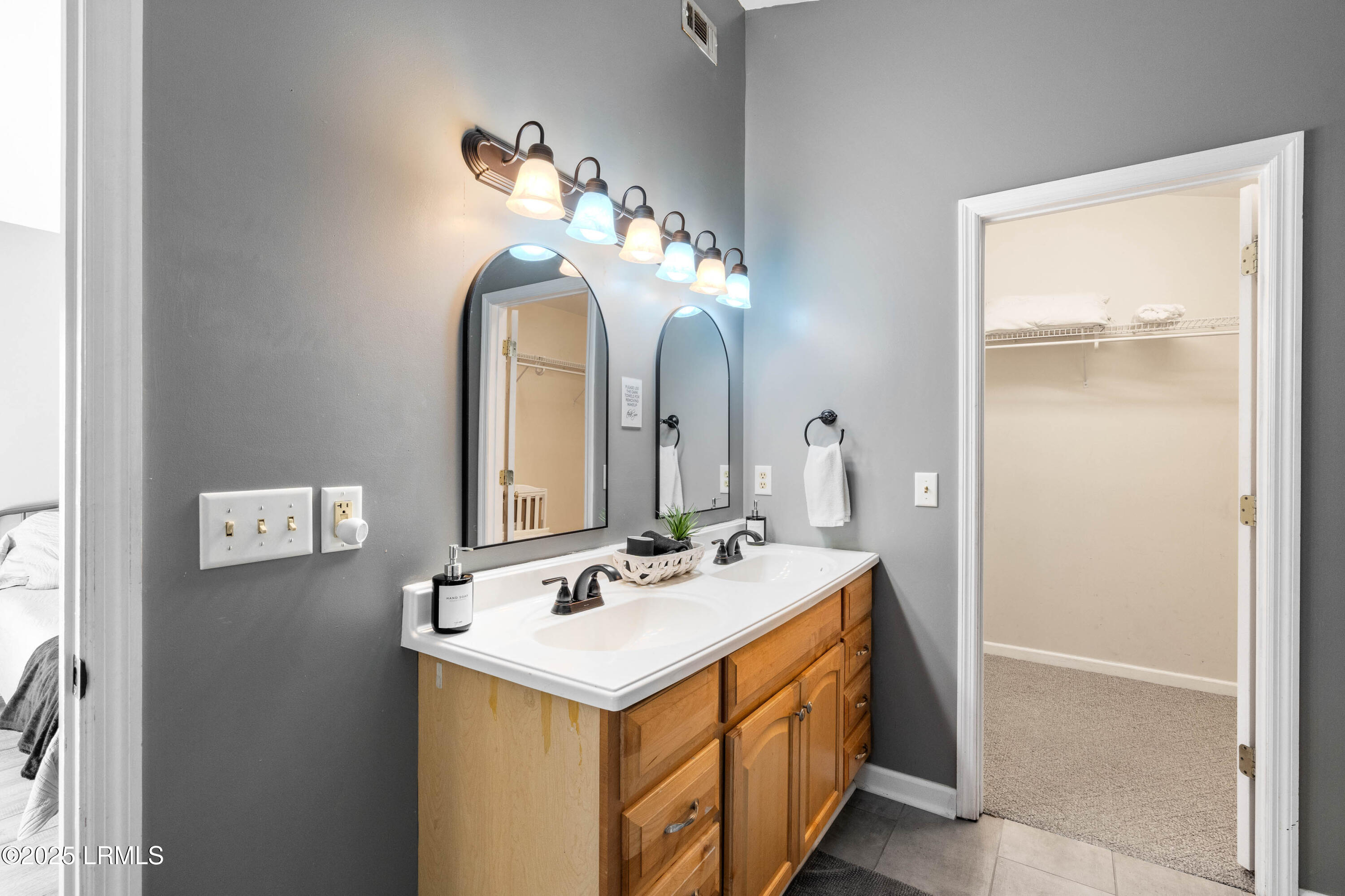 1500 State Rd S-7-424 Beaufort, SC 29902 - Photo 20 of 42 1500 Aster-29