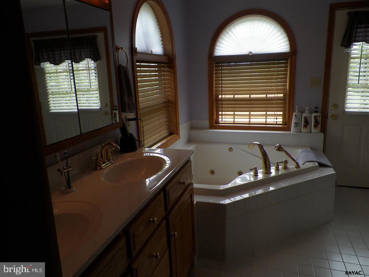 1495 Harney Road Littlestown, PA 17340 - Photo 13 of 26