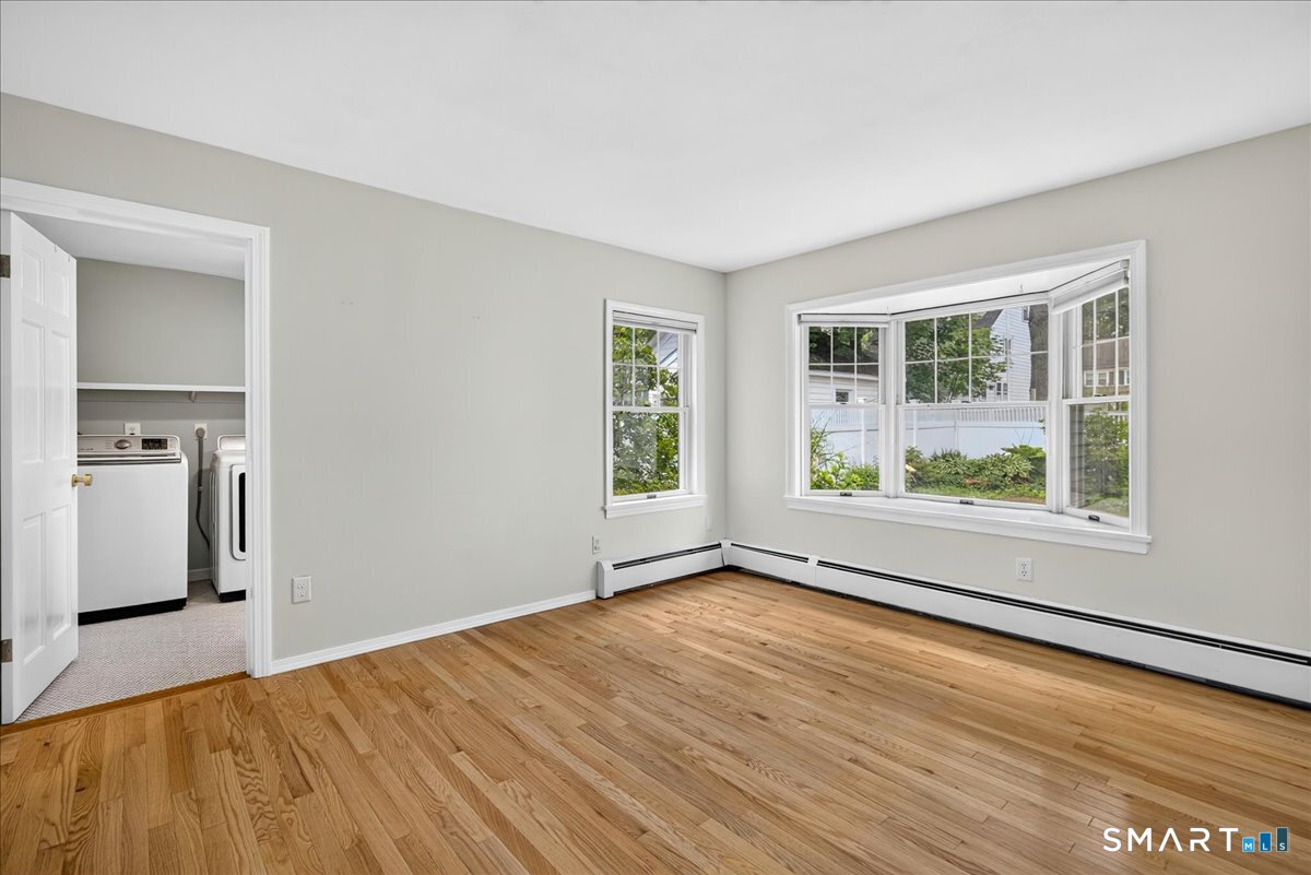 146 Filbert Street Hamden, CT 06517 - Photo 18 of 40