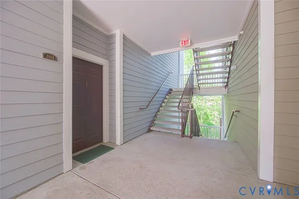 $240,000 | 624 Bristol Village Drive, Unit 204, Midlothian, VA 23114