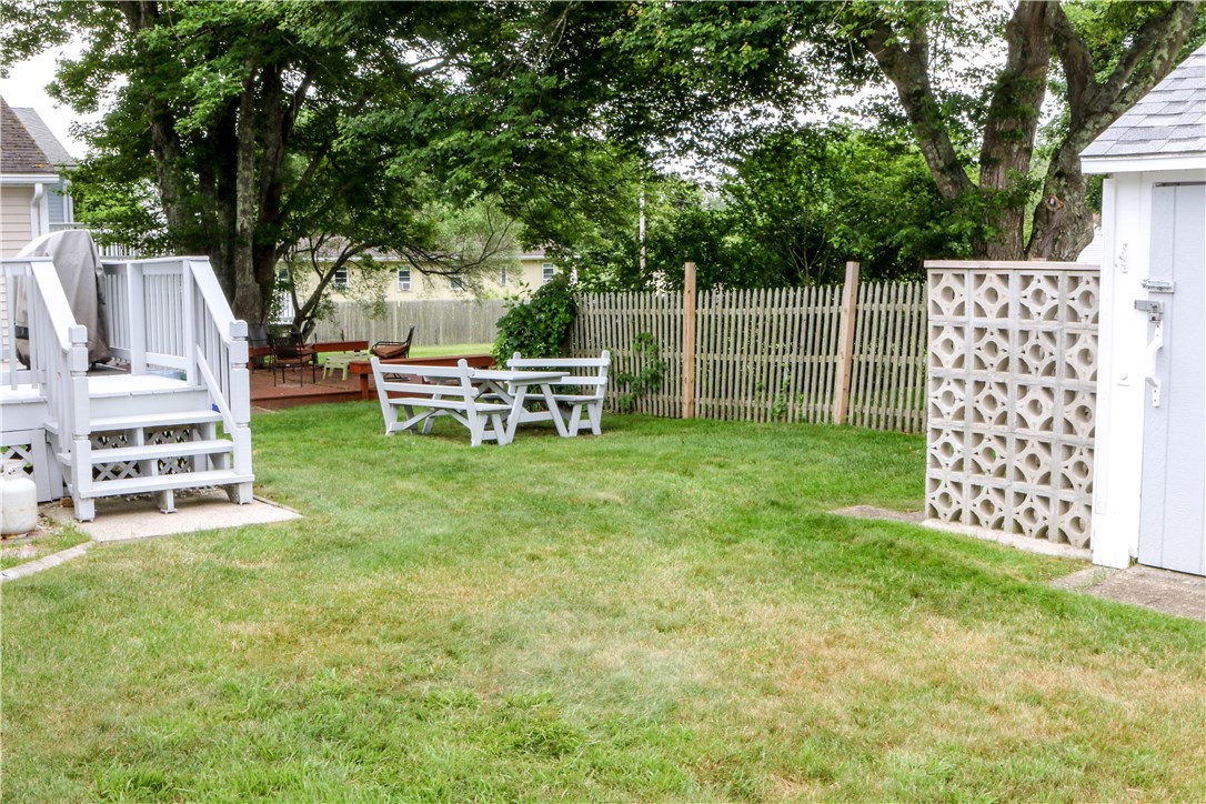 88 Angell Road Narragansett, RI 02882 - Photo 25 of 29