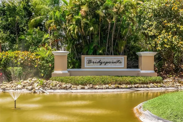 $550,000 | 4585 Bridgepointe Way, Unit 165, Vero Beach, FL 32967