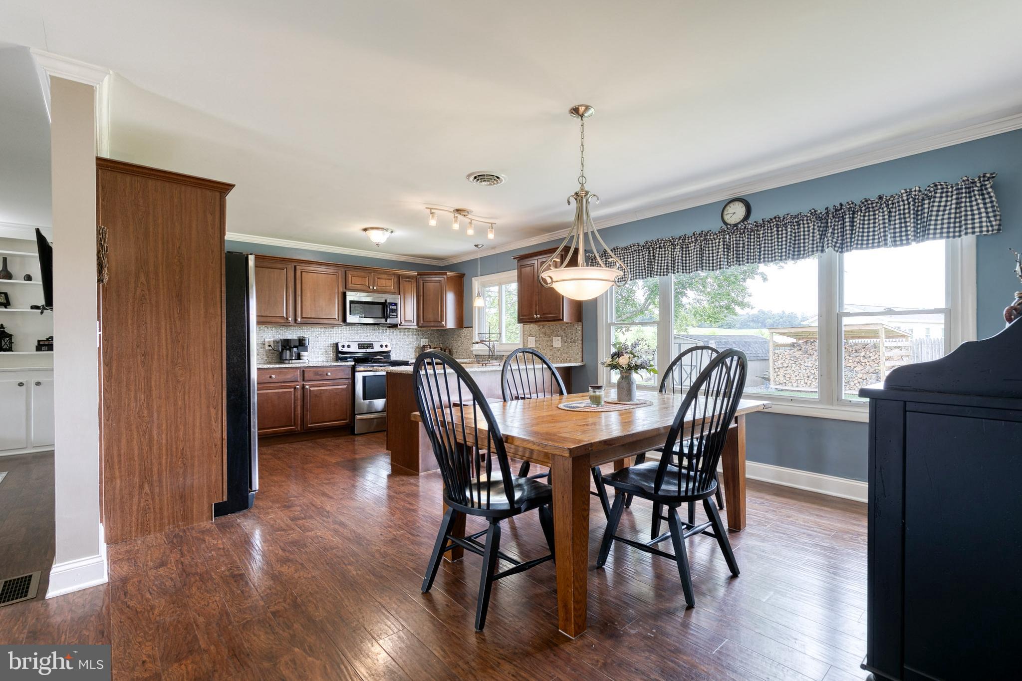 2036 Nicodemus Road Westminster, MD 21157 - Photo 3 of 35 Gallery Image 3