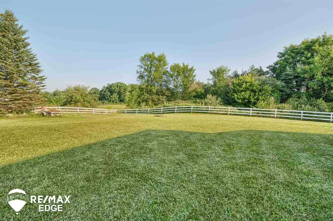 2171 East Frances Road Clio, MI 48420 - Photo 48 of 50 31388388-47.JPG