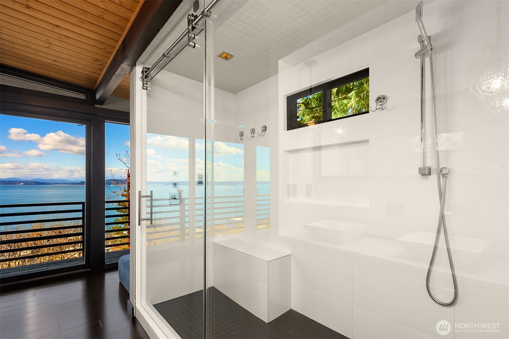 3831 58th Avenue Southwest Seattle, WA 98116 - Photo 26 of 40