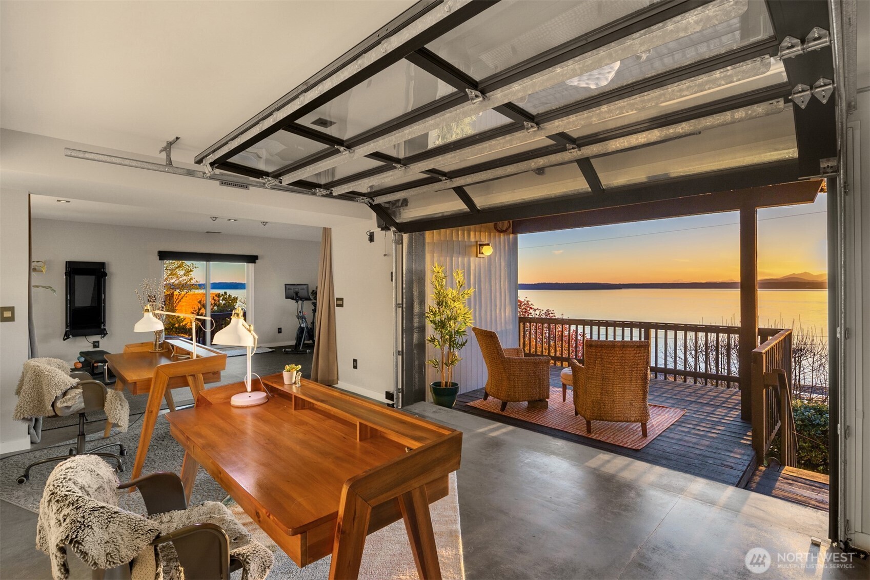 3831 58th Avenue Southwest Seattle, WA 98116 - Photo 30 of 40