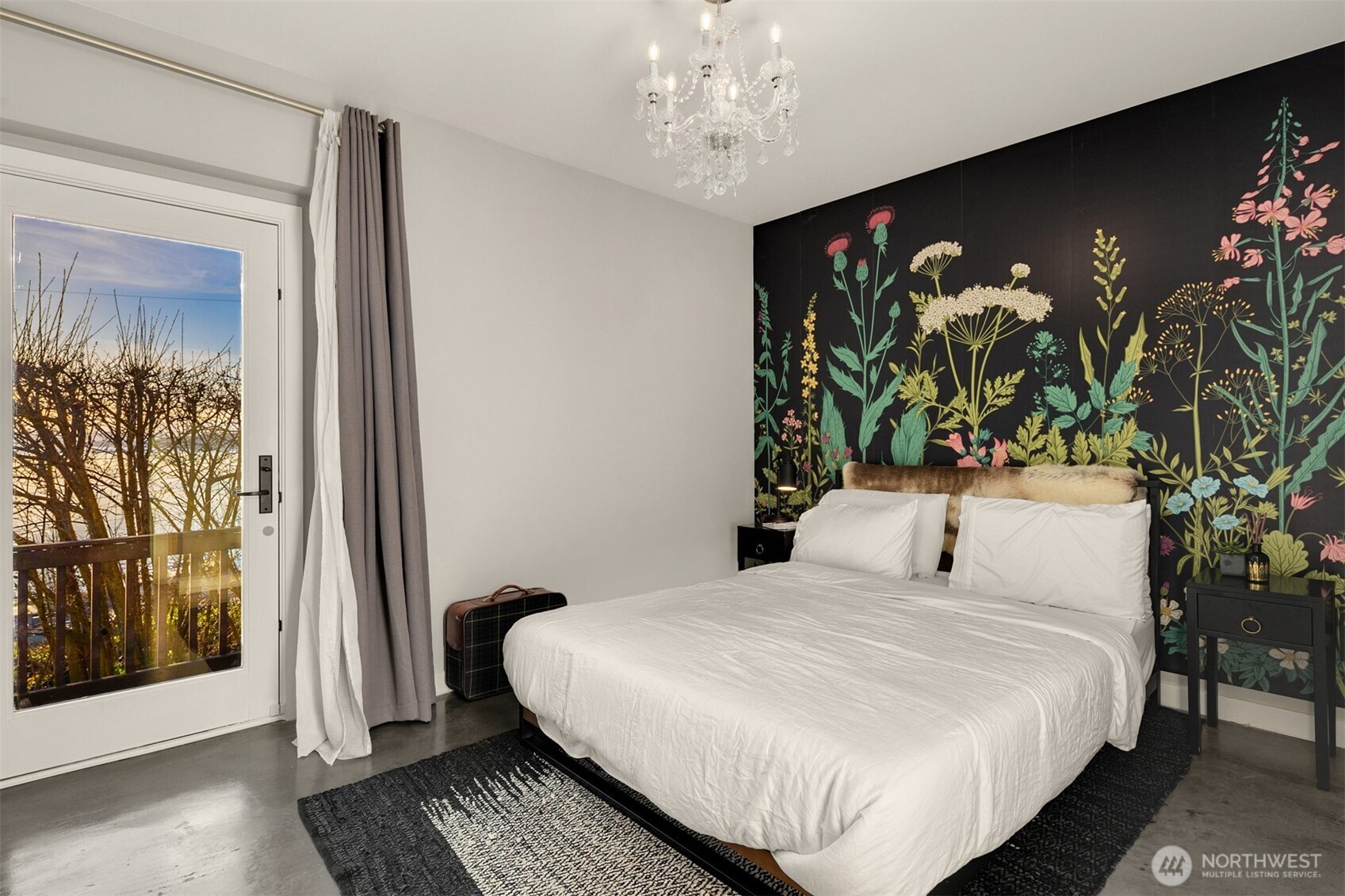 3831 58th Avenue Southwest Seattle, WA 98116 - Photo 35 of 40