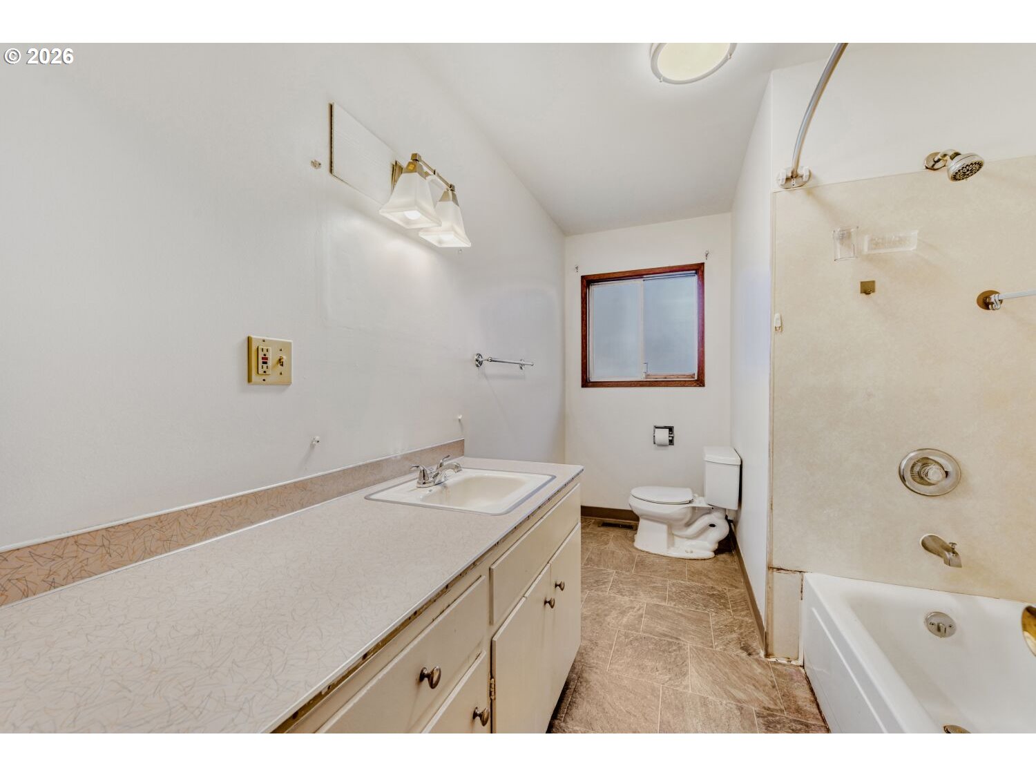 6615 Southwest Canyon Drive Portland, OR 97225 - Photo 14 of 34