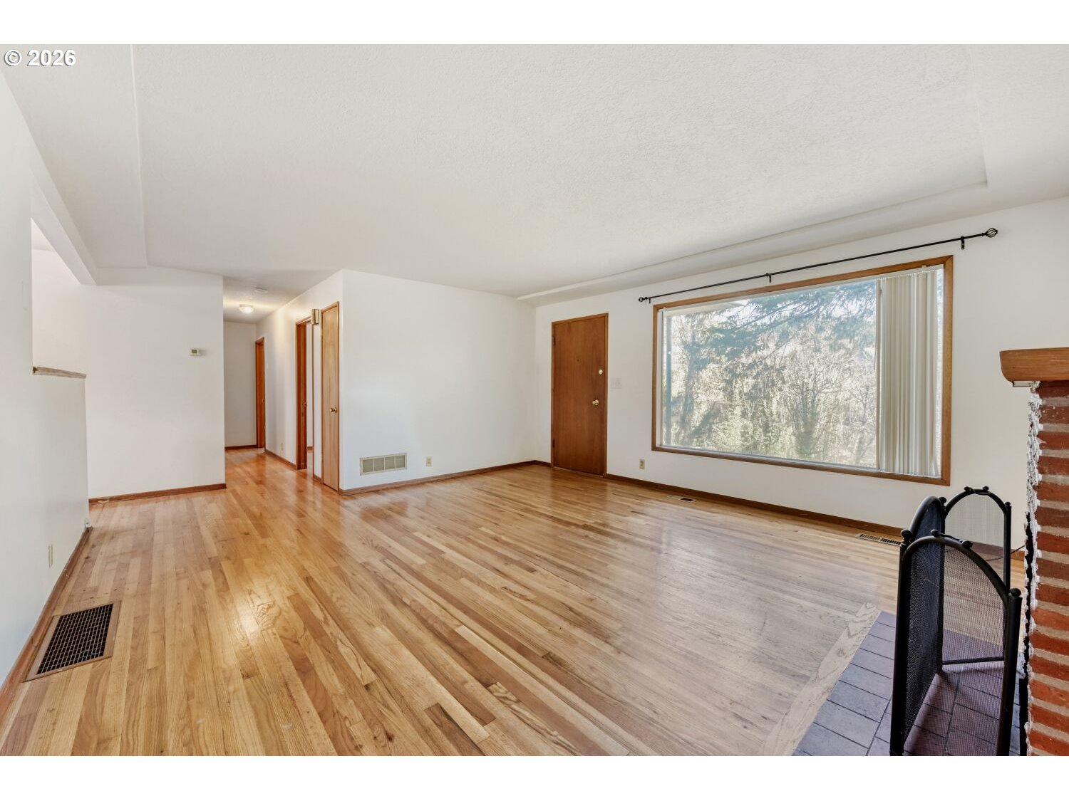 6615 Southwest Canyon Drive Portland, OR 97225 - Photo 4 of 34