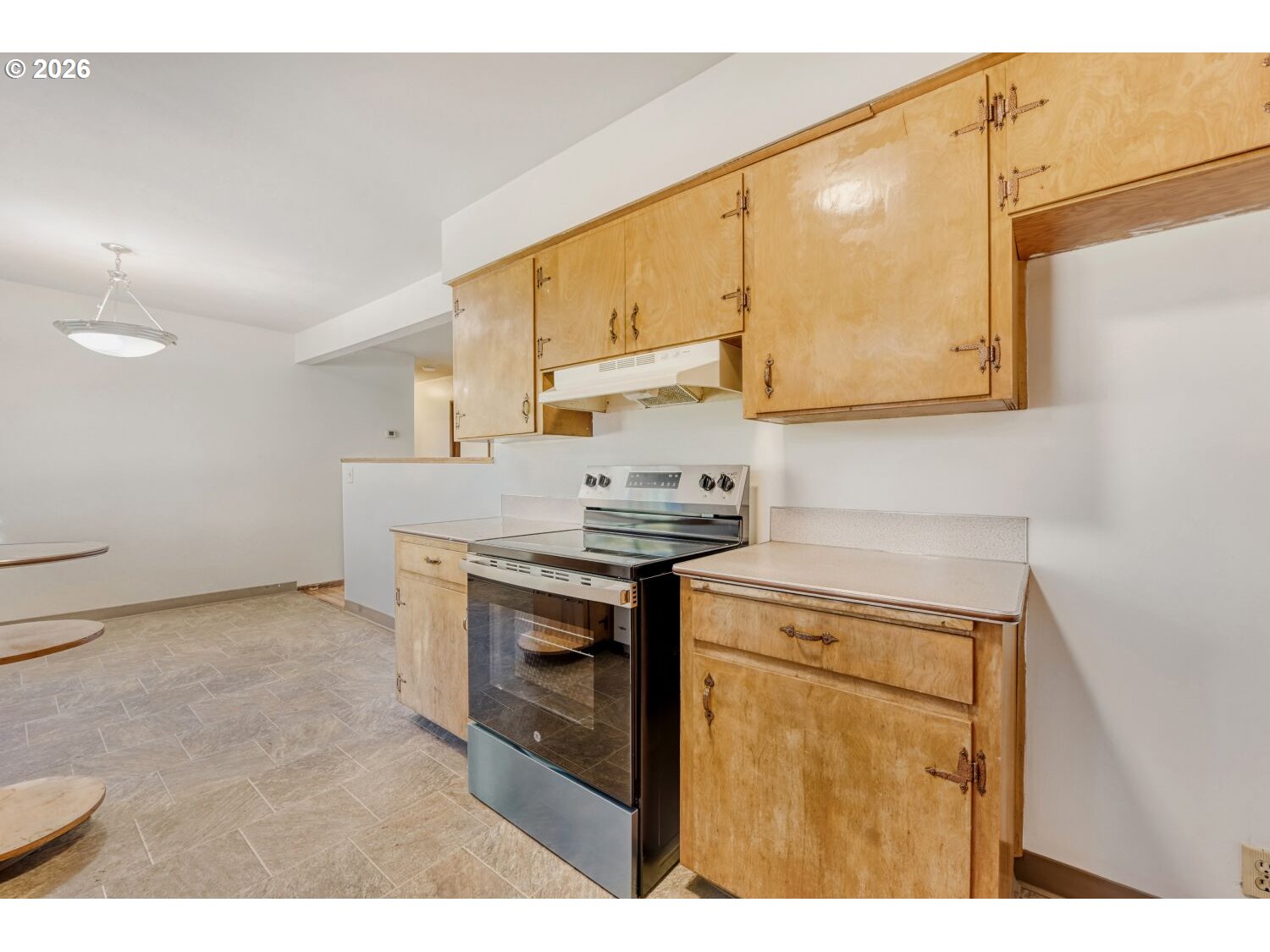 6615 Southwest Canyon Drive Portland, OR 97225 - Photo 7 of 34