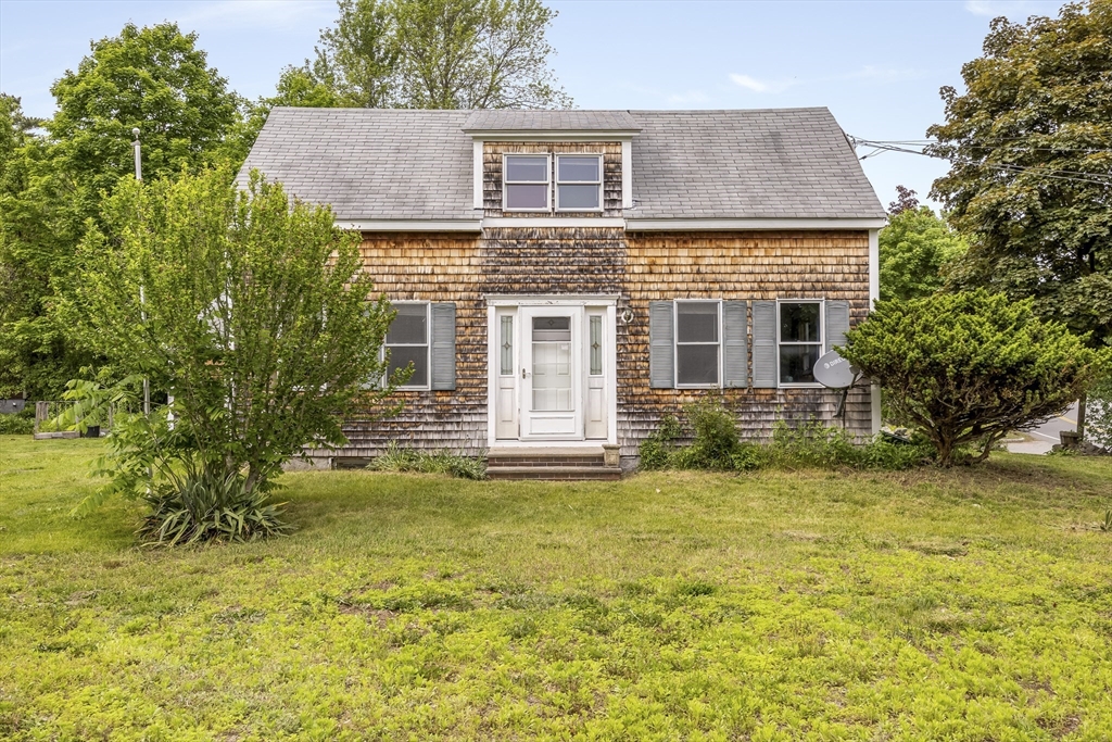 93 Main Street Newbury, MA 01922 - Photo 1 of 42