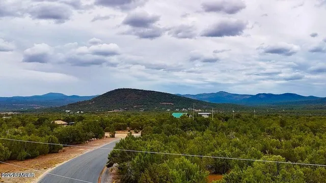 $67,000 | 50 Winchester (3151) Boulevard, Show Low, AZ 85901