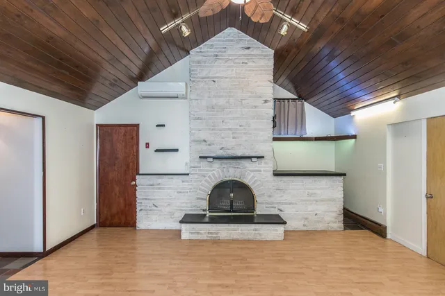 $2,990 | 29 Vividleaf Lane, Levittown, PA 19054