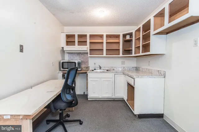 $2,990 | 29 Vividleaf Lane, Levittown, PA 19054