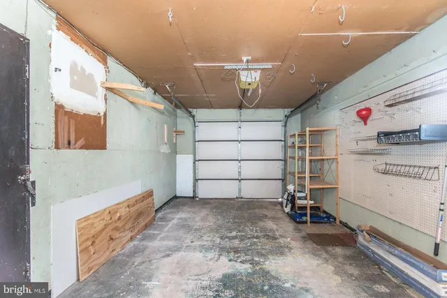 $2,990 | 29 Vividleaf Lane, Levittown, PA 19054