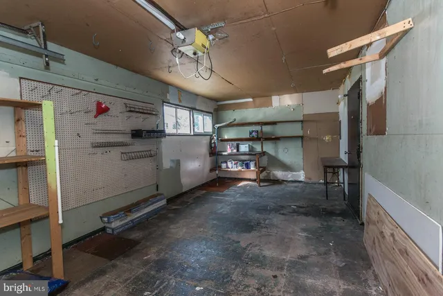 $2,990 | 29 Vividleaf Lane, Levittown, PA 19054